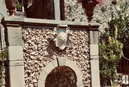 Timeless Tuscan Villa in the Heart of Coreglia Antelminelli - Coreglia Antelminelli, Italy