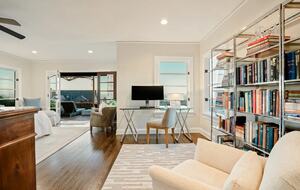 Sparkling views of the Pacific and Channel Islands from this 1920’s Spanish style home - Ventura, California