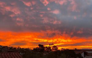 Sparkling views of the Pacific and Channel Islands from this 1920’s Spanish style home - Ventura, California