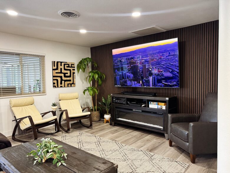 The 19th Hole Retreat - Las Vegas, Nevada