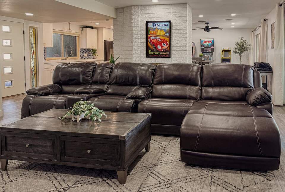 The 19th Hole Retreat - Las Vegas, Nevada