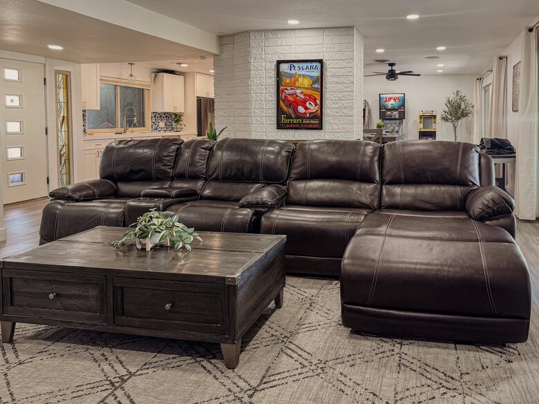 The 19th Hole Retreat - Las Vegas, Nevada