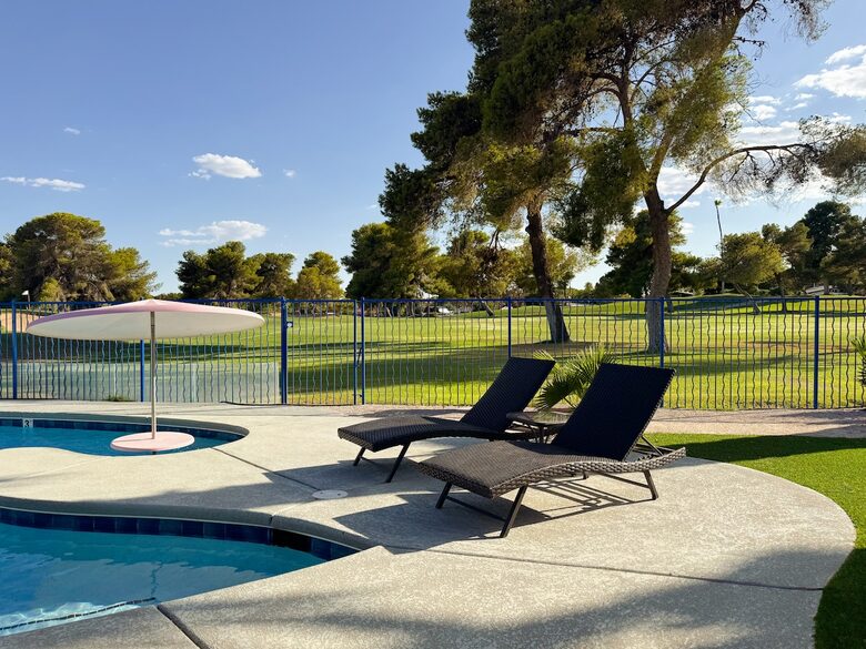 The 19th Hole Retreat - Las Vegas, Nevada