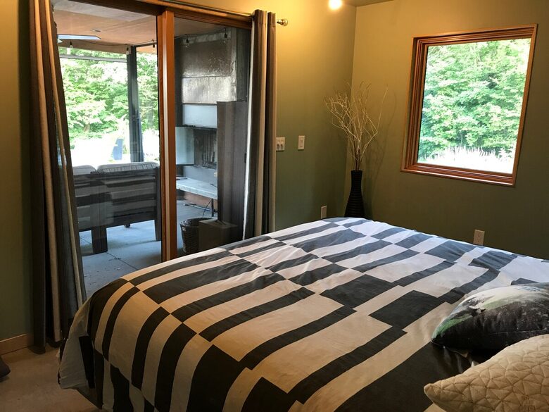 Modern Rustic Lake Home | Outdoor Lover’s Lakefront Haven - Erhard, Minnesota