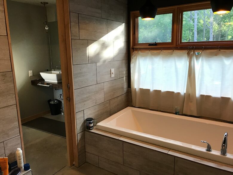 Modern Rustic Lake Home | Outdoor Lover’s Lakefront Haven - Erhard, Minnesota