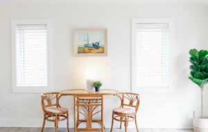 Vintage Charm by the Lake - Fort Erie, Canada