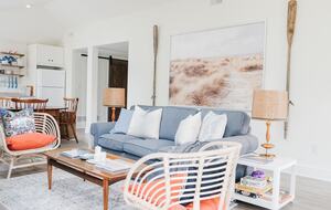 Vintage Charm by the Lake - Fort Erie, Canada