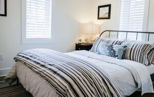 Vintage Charm by the Lake - Fort Erie, Canada