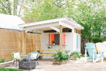 Vintage Charm by the Lake - Fort Erie, Canada