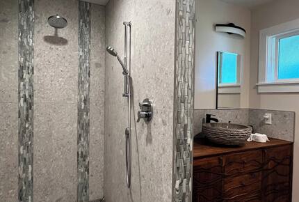 Beachfront North Shore retreat with panoramic ocean views - Haleiwa, Hawaii