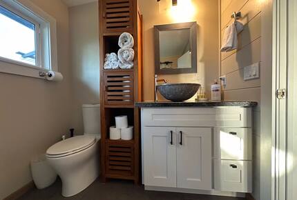 Beachfront North Shore retreat with panoramic ocean views - Haleiwa, Hawaii