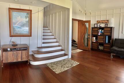 Beachfront North Shore retreat with panoramic ocean views - Haleiwa, Hawaii