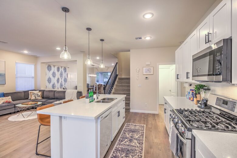 Elegant Retreat Near the Strip - Henderson, Nevada