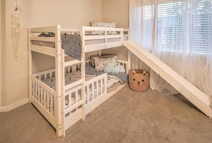 Elegant Retreat Near the Strip - Henderson, Nevada