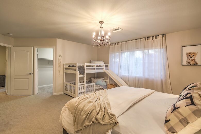 Elegant Retreat Near the Strip - Henderson, Nevada