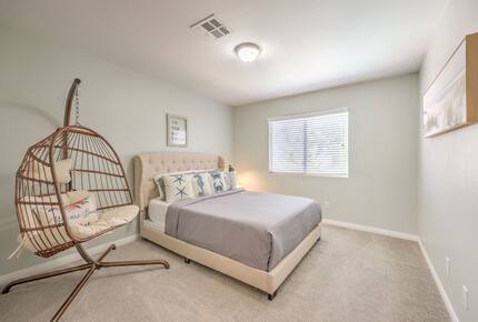 Elegant Retreat Near the Strip - Henderson, Nevada