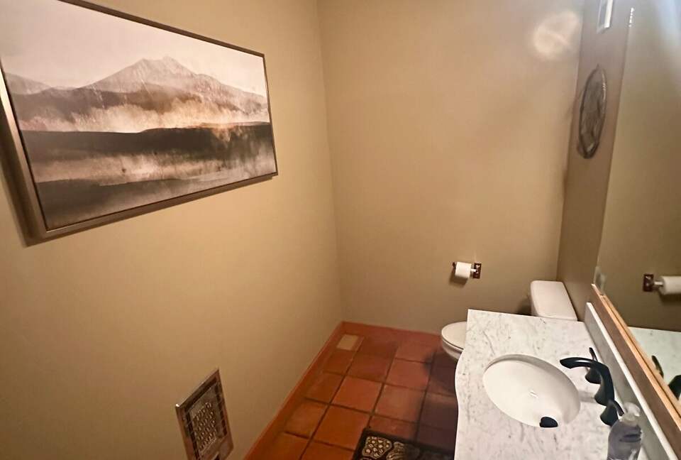 Luxury Mountain Getaway on 220 Acres with Trails & Private Pond - Independence, Virginia