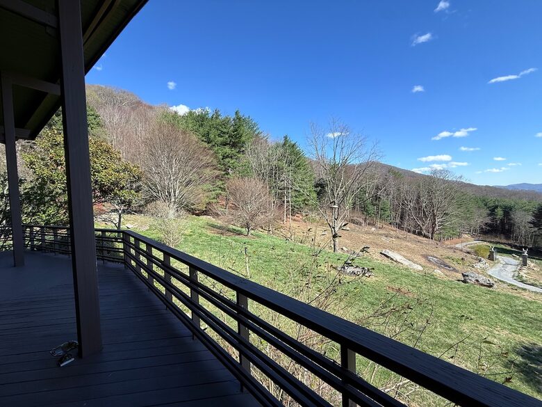 Luxury Mountain Getaway on 220 Acres with Trails & Private Pond - Independence, Virginia
