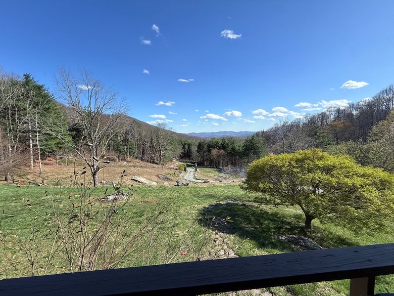 Luxury Mountain Getaway on 220 Acres with Trails & Private Pond - Independence, Virginia