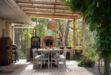 Nature-Infused Luxury in Victoria’s Highlands - Wheatsheaf, Australia