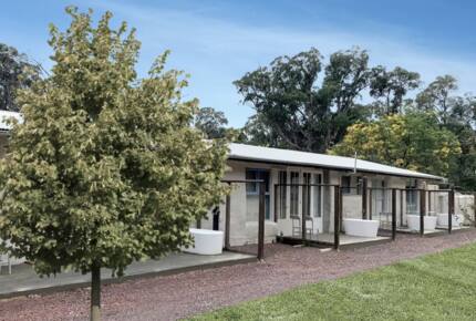 Nature-Infused Luxury in Victoria’s Highlands - Wheatsheaf, Australia