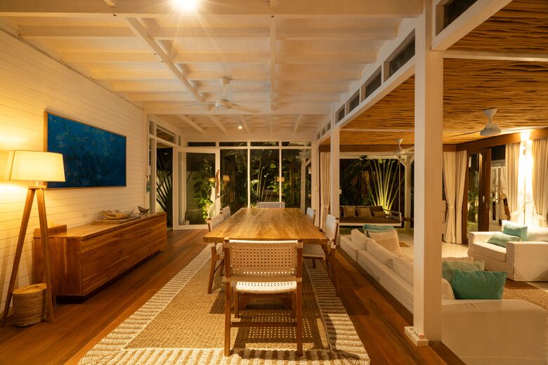 Elegant Uluwatu Escape Near Nyang Nyang Beach - "THE LAGOON " - Bali, Indonesia