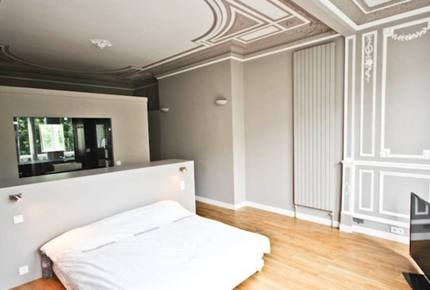 Perfect Parisian Apartment - Paris, France
