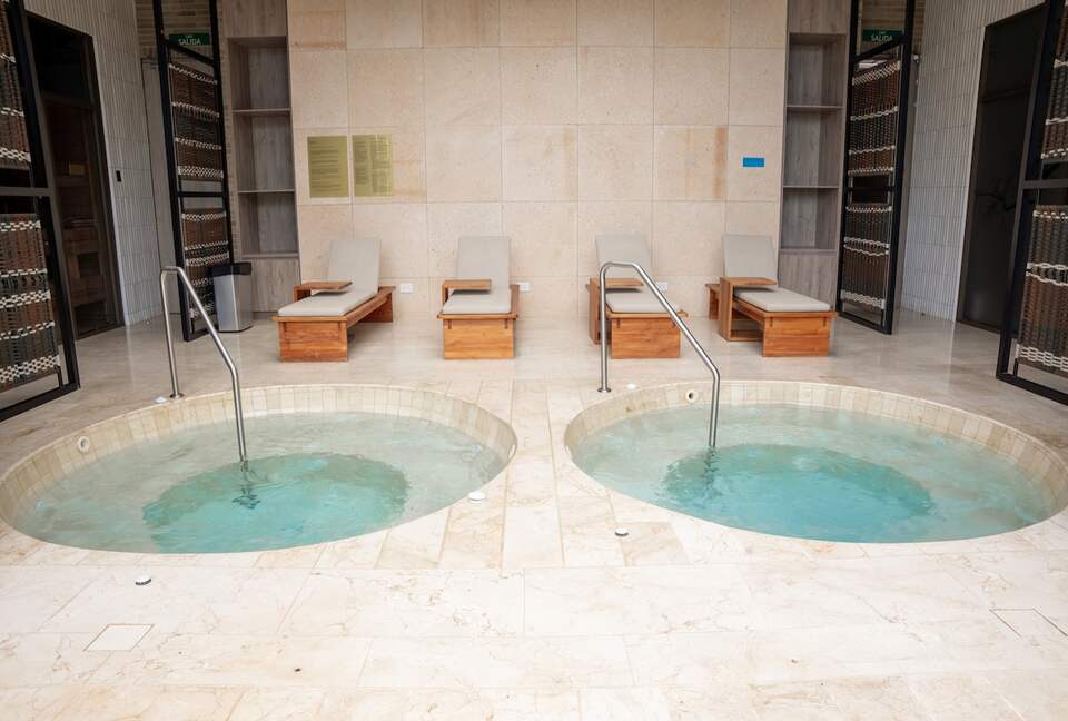 Baru Oceanfront Elegance - Cartagena, Colombia