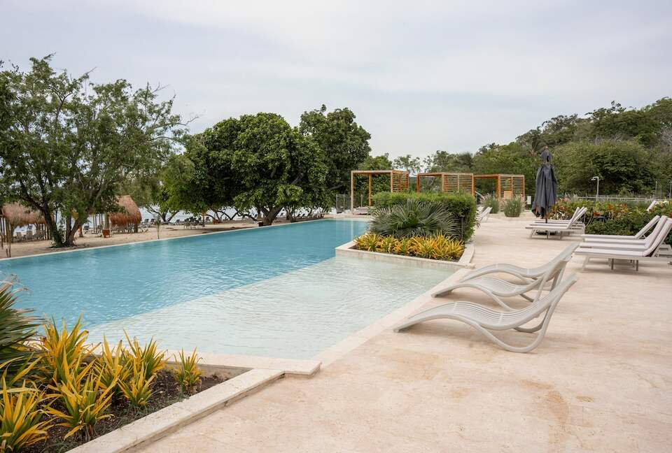 Baru Oceanfront Elegance - Cartagena, Colombia