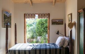 Elegant Coastal Retreat with Fynbos Hills Views - Plettenberg Bay, South Africa