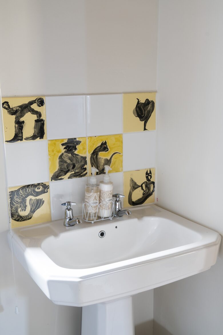 Elegant Coastal Retreat with Fynbos Hills Views - Plettenberg Bay, South Africa