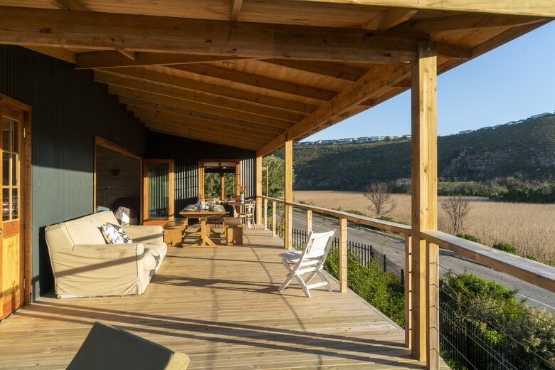 Elegant Coastal Retreat with Fynbos Hills Views - Plettenberg Bay, South Africa