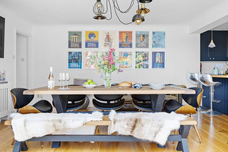 Stylish Three-Bedroom Coastal Home, with Expansive Gardens & Scenic Views - Georgeham, United Kingdom