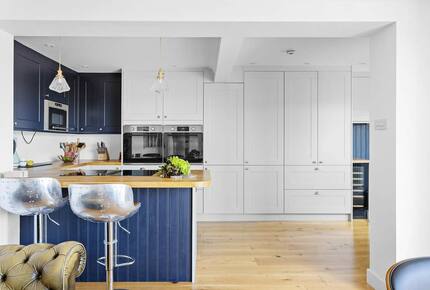 Stylish Three-Bedroom Coastal Home, with Expansive Gardens & Scenic Views - Georgeham, United Kingdom