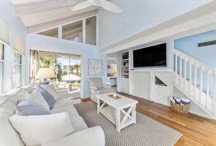 Coastal Sophistication in the Village Houses - Boca Grande, Florida