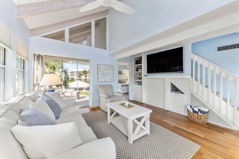 Coastal Sophistication in the Village Houses - Boca Grande, Florida