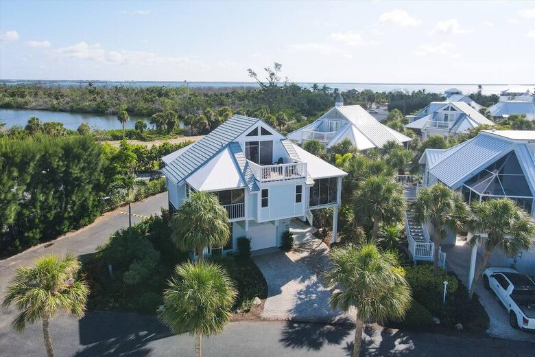 Coastal Sophistication in the Village Houses - Boca Grande, Florida
