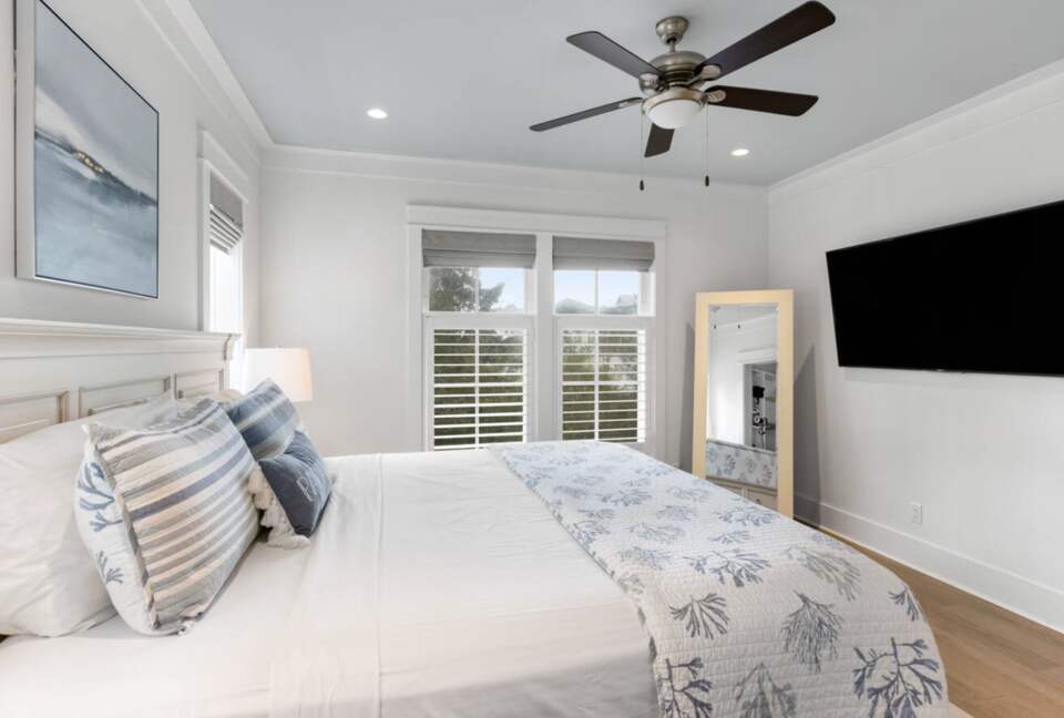 Elegant Seagrove Beach House with Gulf Views & Bikes - Santa Rosa Beach, Florida