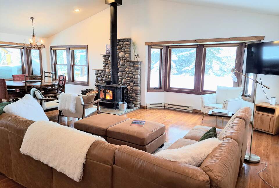 Elevated Living Minutes from Yellowstone & Grand Teton - Jackson, Wyoming