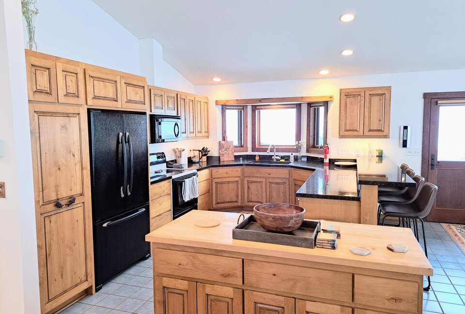 Elevated Living Minutes from Yellowstone & Grand Teton - Jackson, Wyoming