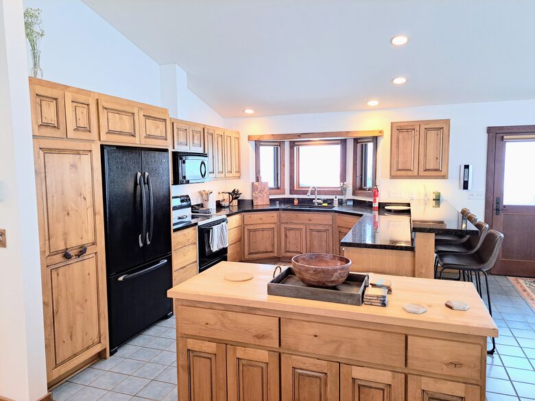 Elevated Living Minutes from Yellowstone & Grand Teton - Jackson, Wyoming