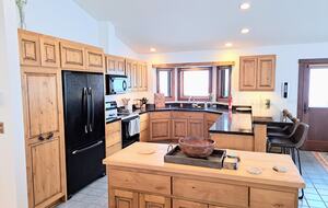 Elevated Living Minutes from Yellowstone & Grand Teton - Jackson, Wyoming