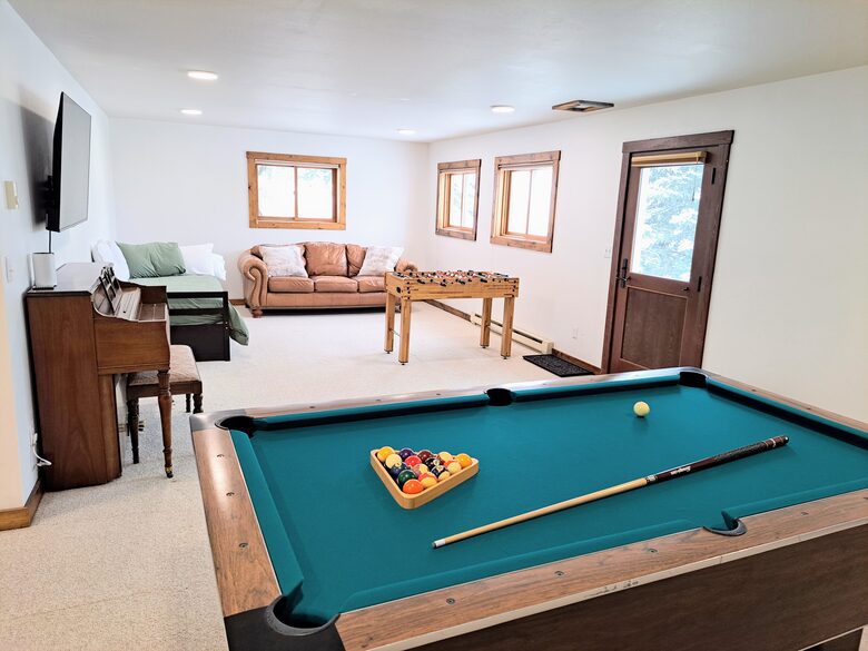 Elevated Living Minutes from Yellowstone & Grand Teton - Jackson, Wyoming