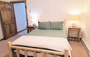 Elevated Living Minutes from Yellowstone & Grand Teton - Jackson, Wyoming