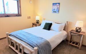 Elevated Living Minutes from Yellowstone & Grand Teton - Jackson, Wyoming