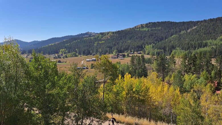 Elevated Living Minutes from Yellowstone & Grand Teton - Jackson, Wyoming