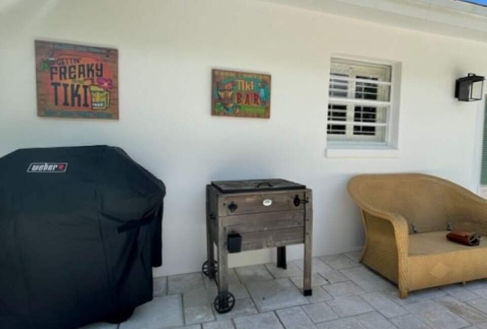 Waterfront Cottage on the Isles of Capri - Naples, Florida