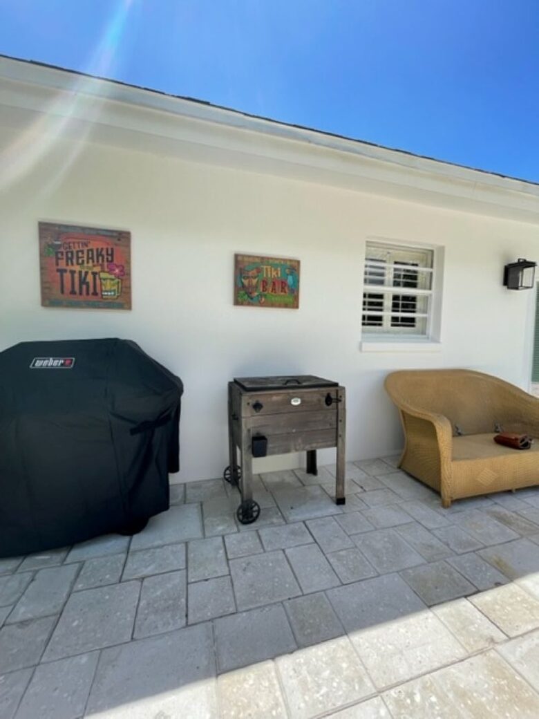 Waterfront Cottage on the Isles of Capri - Naples, Florida