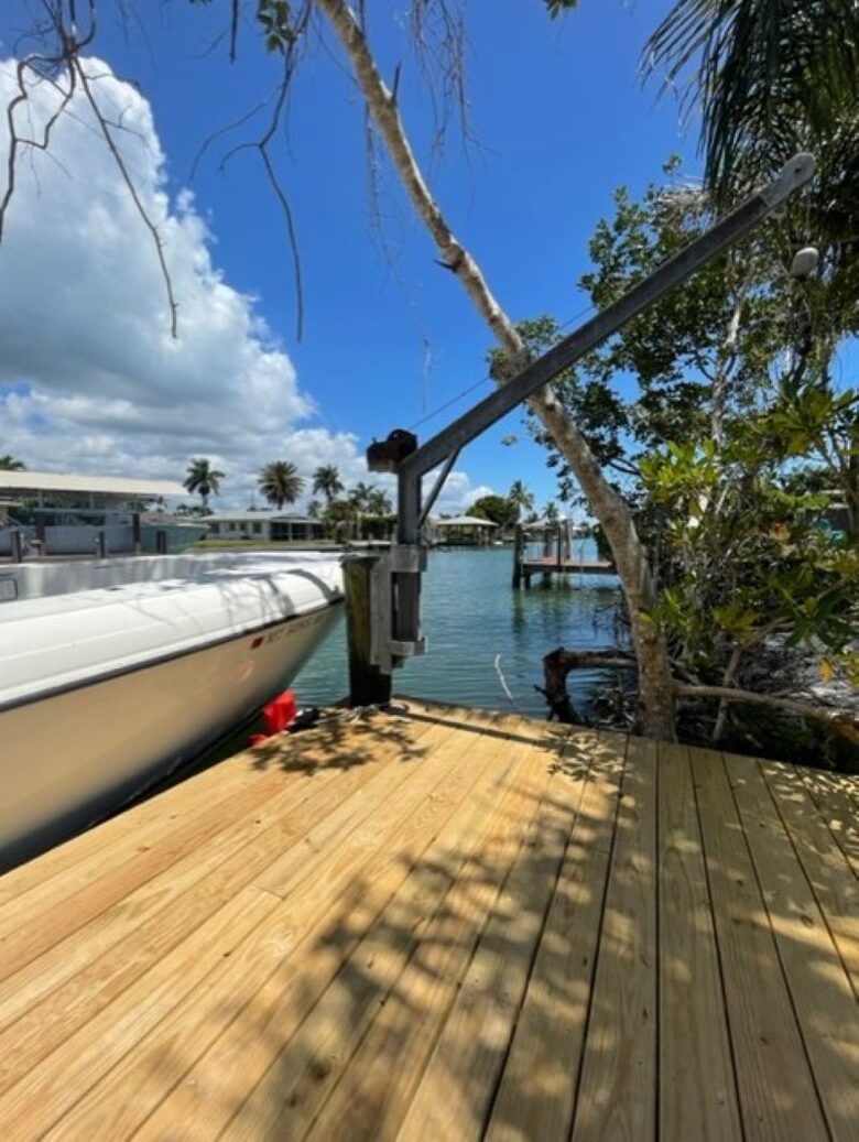 Waterfront Cottage on the Isles of Capri - Naples, Florida
