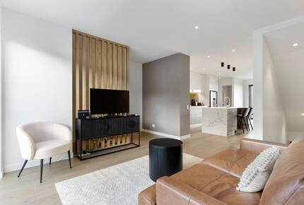 Sunny Mission Bay Escape - Mission Bay, New Zealand